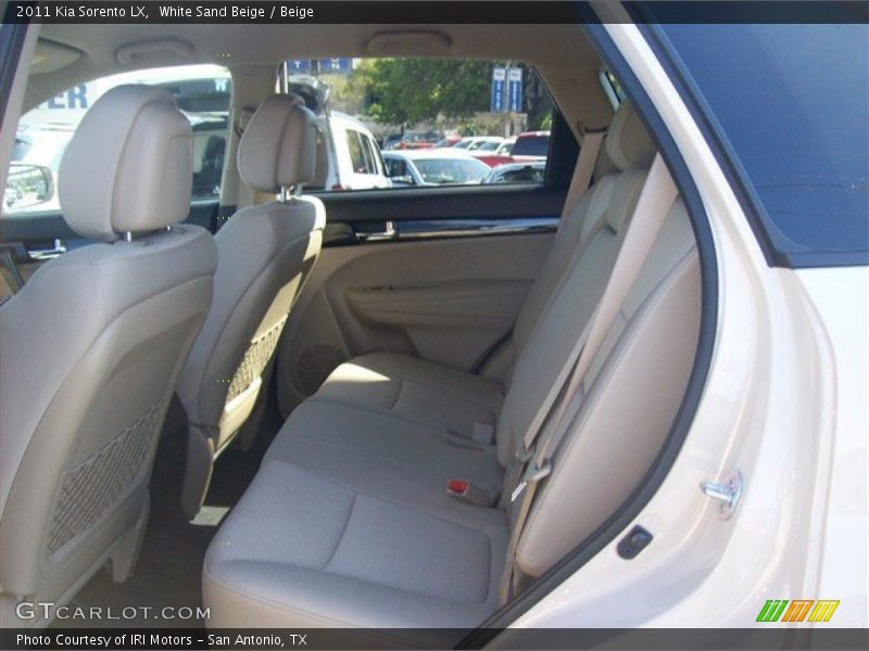 White Sand Beige / Beige 2011 Kia Sorento LX