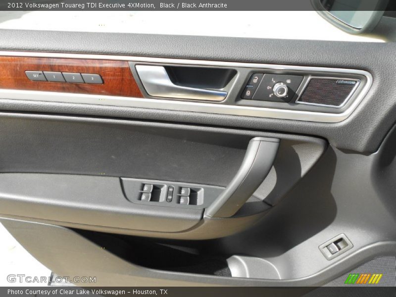 Black / Black Anthracite 2012 Volkswagen Touareg TDI Executive 4XMotion