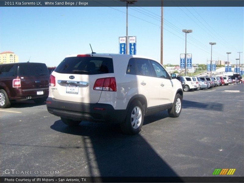 White Sand Beige / Beige 2011 Kia Sorento LX