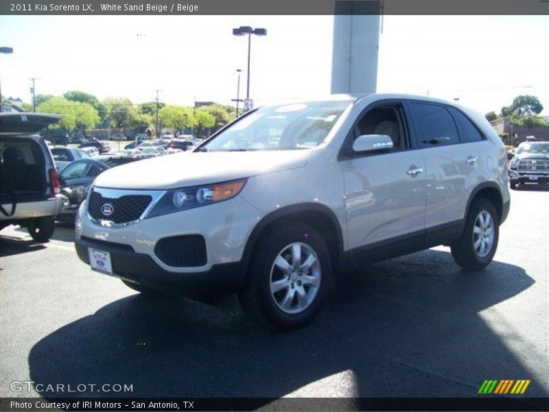 White Sand Beige / Beige 2011 Kia Sorento LX