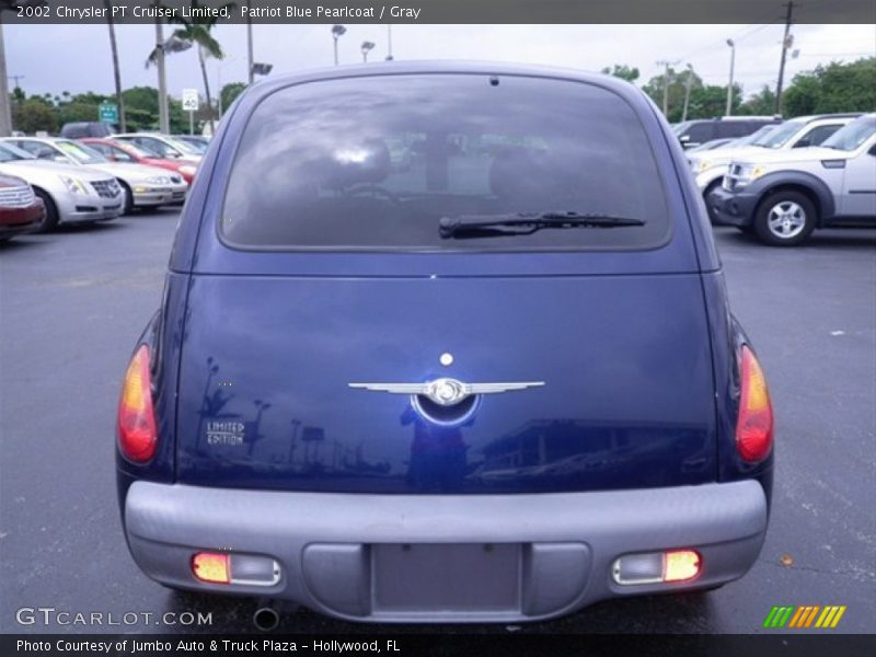 Patriot Blue Pearlcoat / Gray 2002 Chrysler PT Cruiser Limited