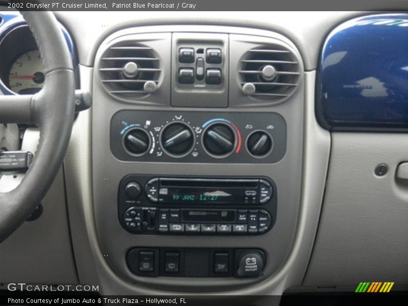 Patriot Blue Pearlcoat / Gray 2002 Chrysler PT Cruiser Limited