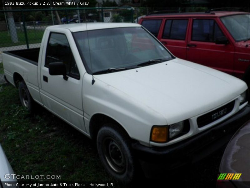 Cream White / Gray 1992 Isuzu Pickup S 2.3