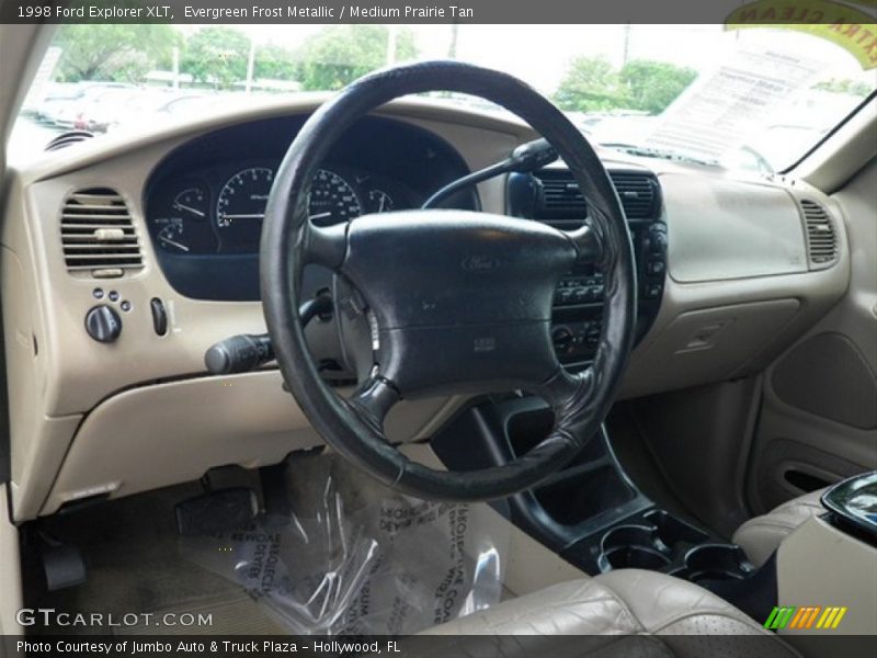 Evergreen Frost Metallic / Medium Prairie Tan 1998 Ford Explorer XLT