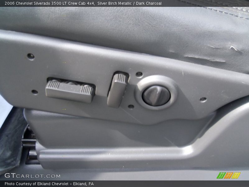 Silver Birch Metallic / Dark Charcoal 2006 Chevrolet Silverado 3500 LT Crew Cab 4x4
