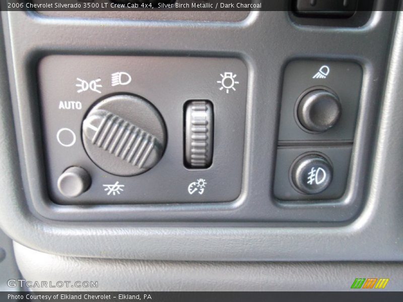 Silver Birch Metallic / Dark Charcoal 2006 Chevrolet Silverado 3500 LT Crew Cab 4x4