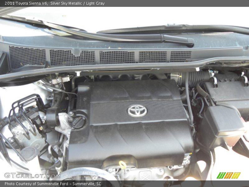 Silver Sky Metallic / Light Gray 2011 Toyota Sienna V6