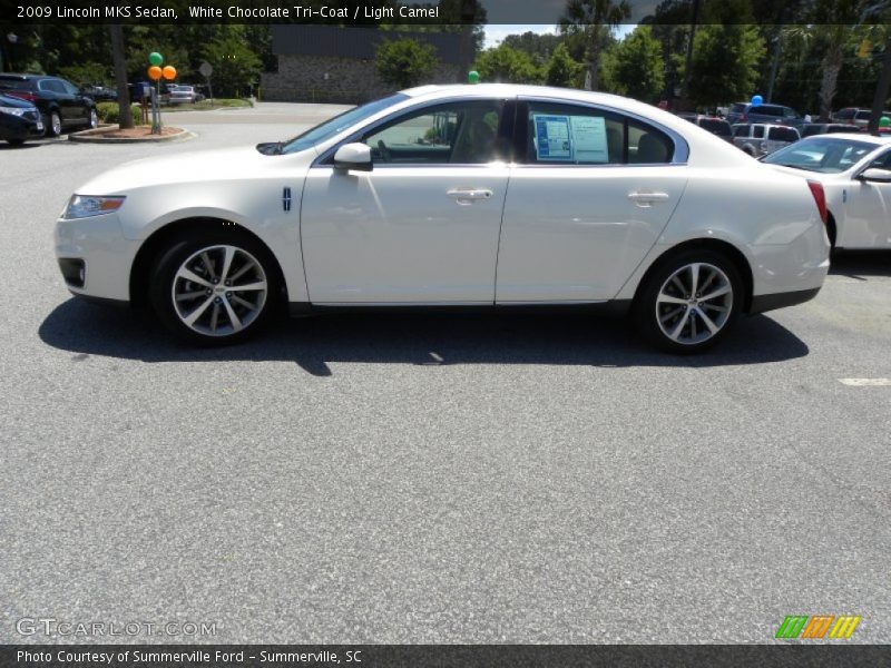 White Chocolate Tri-Coat / Light Camel 2009 Lincoln MKS Sedan