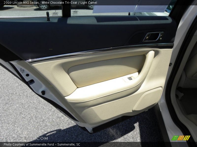 White Chocolate Tri-Coat / Light Camel 2009 Lincoln MKS Sedan