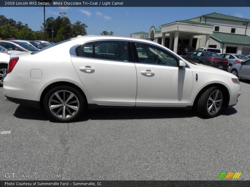 White Chocolate Tri-Coat / Light Camel 2009 Lincoln MKS Sedan