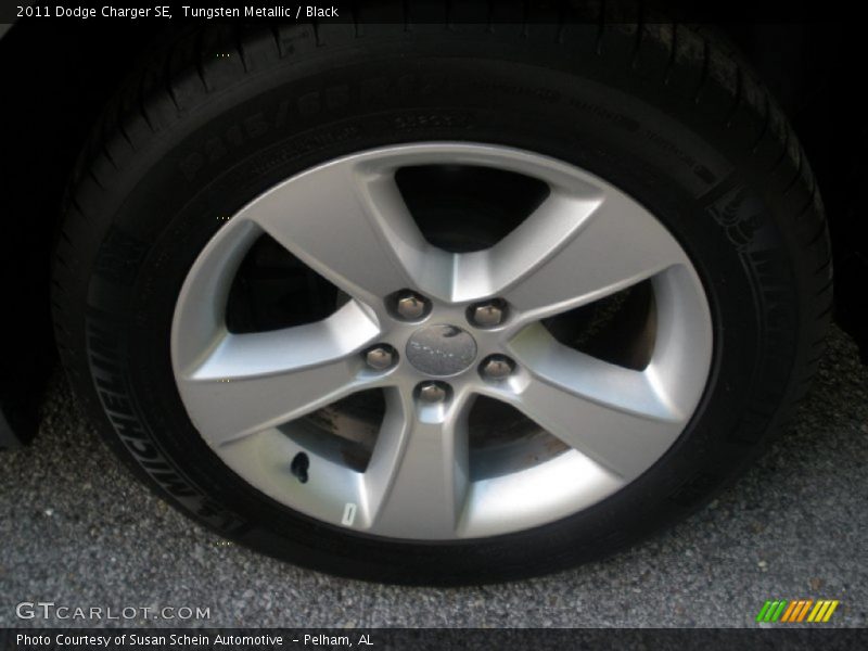 Tungsten Metallic / Black 2011 Dodge Charger SE