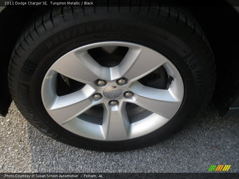 Tungsten Metallic / Black 2011 Dodge Charger SE