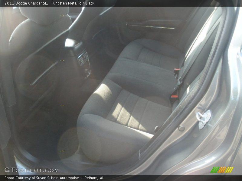 Tungsten Metallic / Black 2011 Dodge Charger SE