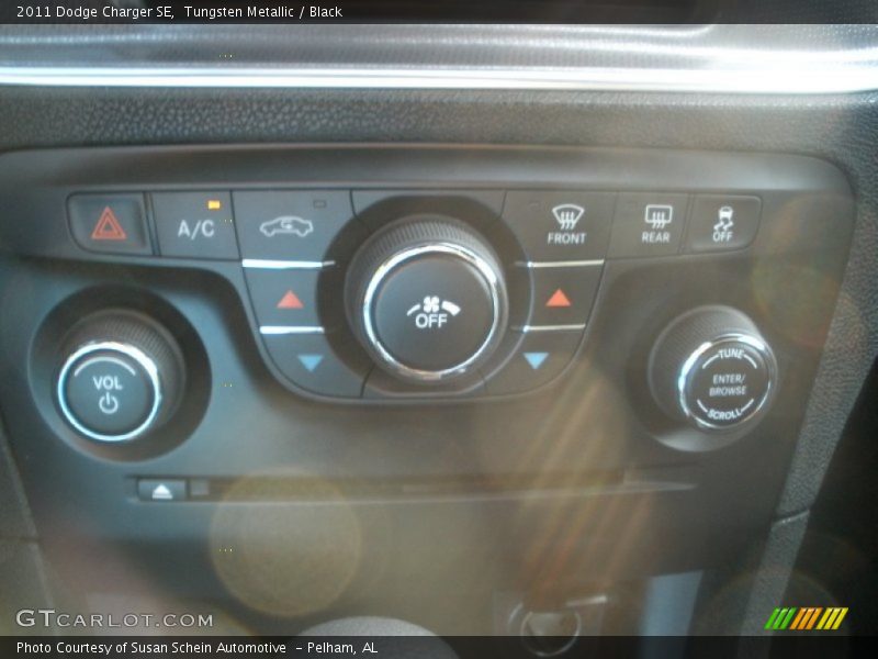 Tungsten Metallic / Black 2011 Dodge Charger SE