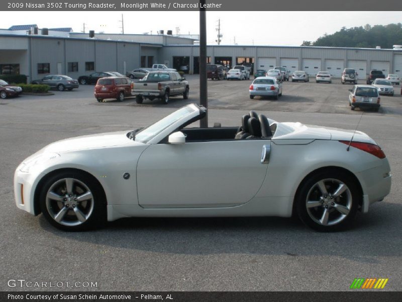 Moonlight White / Charcoal Leather 2009 Nissan 350Z Touring Roadster