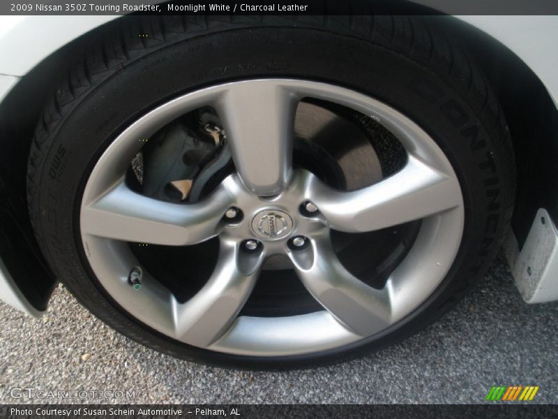 Moonlight White / Charcoal Leather 2009 Nissan 350Z Touring Roadster