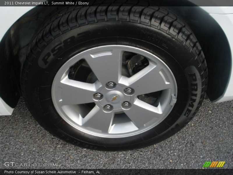 Summit White / Ebony 2011 Chevrolet Impala LT