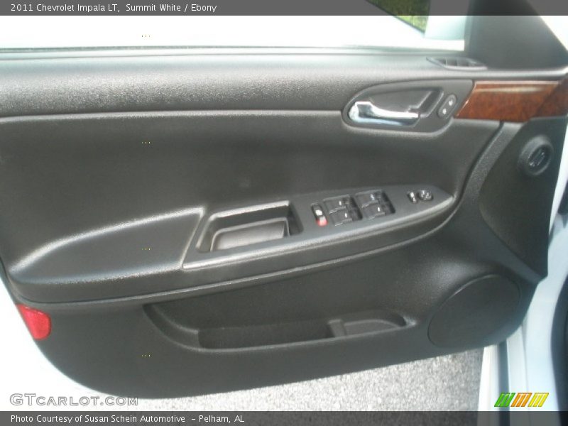 Summit White / Ebony 2011 Chevrolet Impala LT