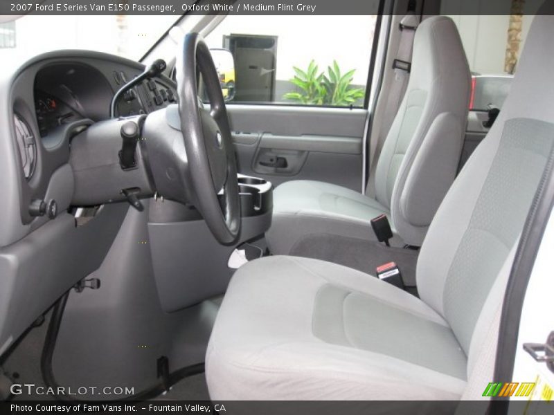 Oxford White / Medium Flint Grey 2007 Ford E Series Van E150 Passenger