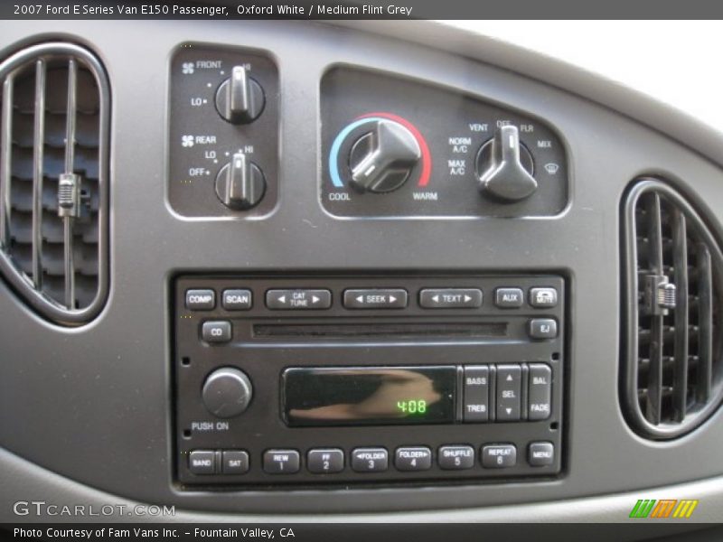 Oxford White / Medium Flint Grey 2007 Ford E Series Van E150 Passenger