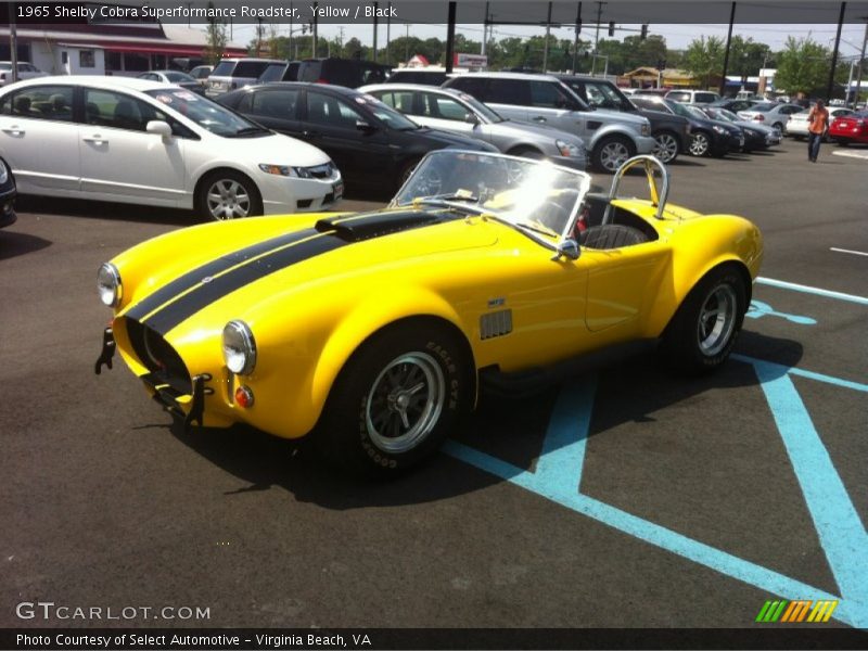Yellow / Black 1965 Shelby Cobra Superformance Roadster
