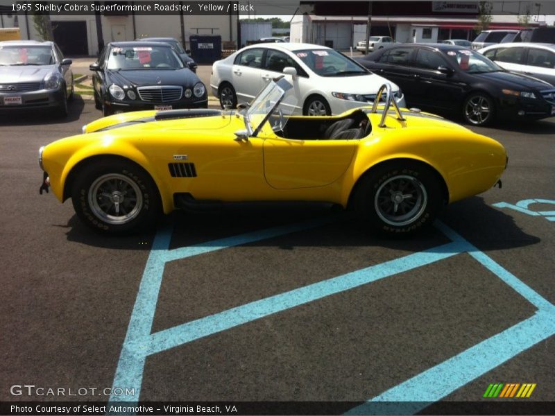 Yellow / Black 1965 Shelby Cobra Superformance Roadster