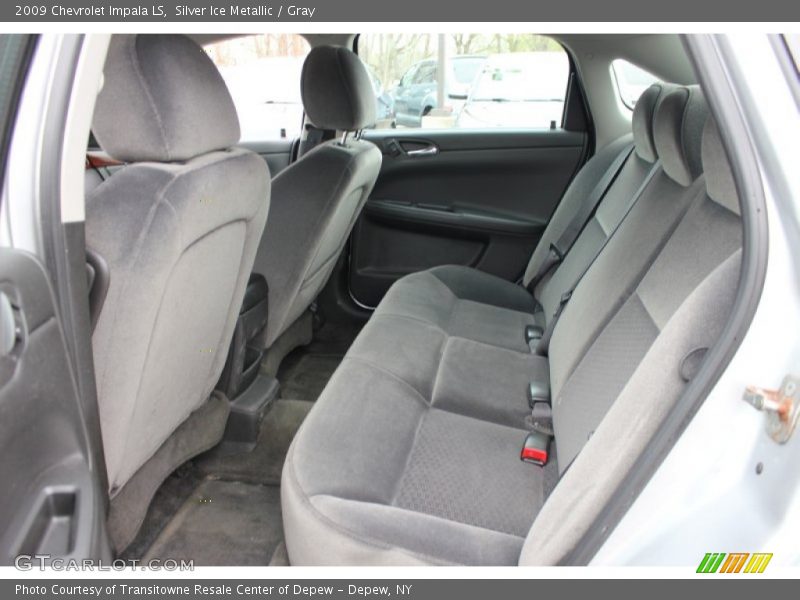 Silver Ice Metallic / Gray 2009 Chevrolet Impala LS