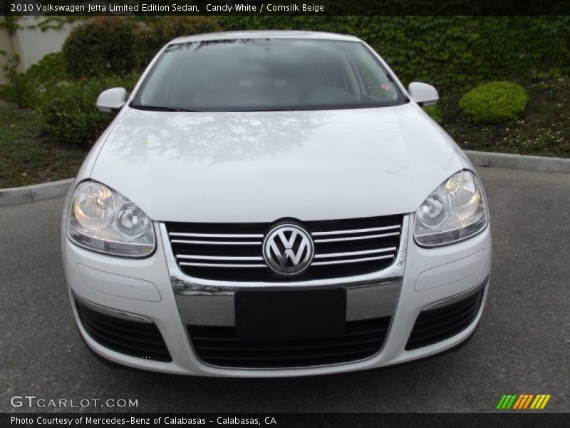 Candy White / Cornsilk Beige 2010 Volkswagen Jetta Limited Edition Sedan