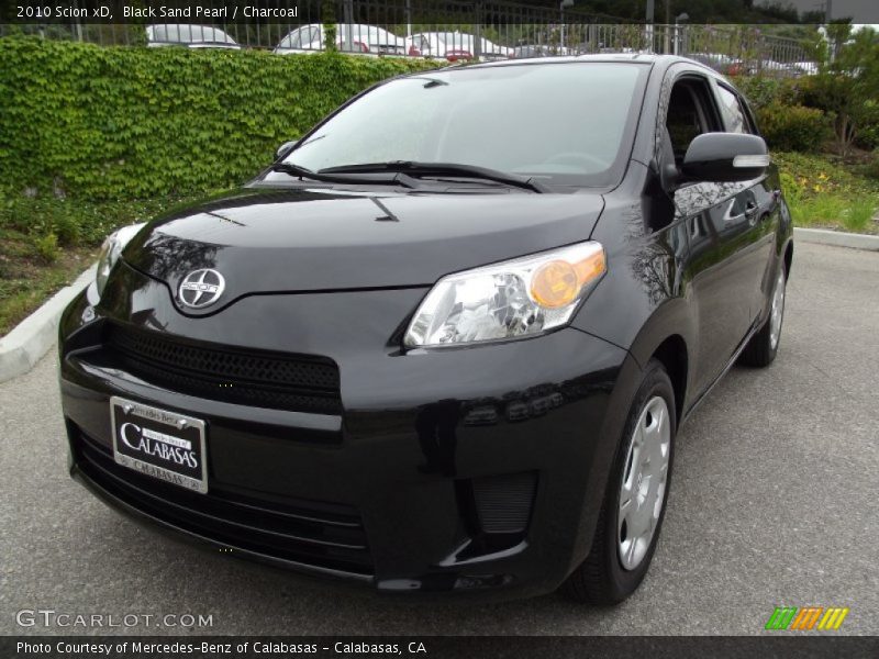 Black Sand Pearl / Charcoal 2010 Scion xD