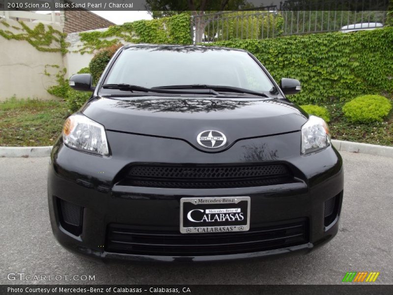 Black Sand Pearl / Charcoal 2010 Scion xD