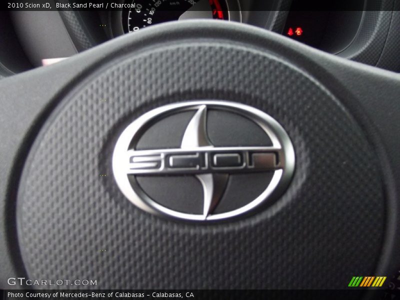 Black Sand Pearl / Charcoal 2010 Scion xD