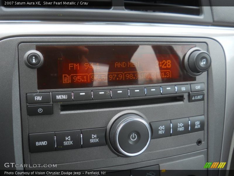 Silver Pearl Metallic / Gray 2007 Saturn Aura XE