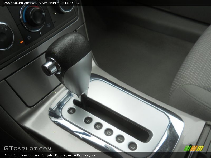 Silver Pearl Metallic / Gray 2007 Saturn Aura XE