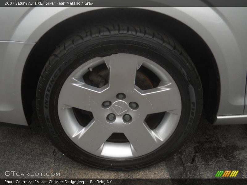 Silver Pearl Metallic / Gray 2007 Saturn Aura XE
