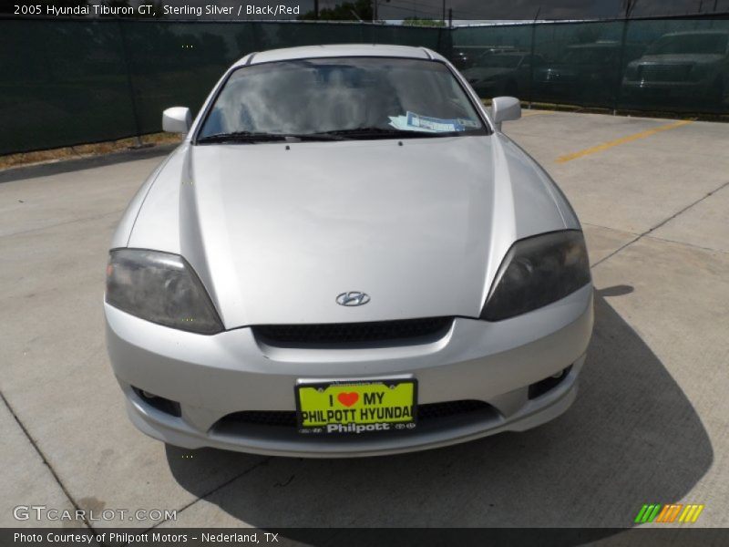 Sterling Silver / Black/Red 2005 Hyundai Tiburon GT