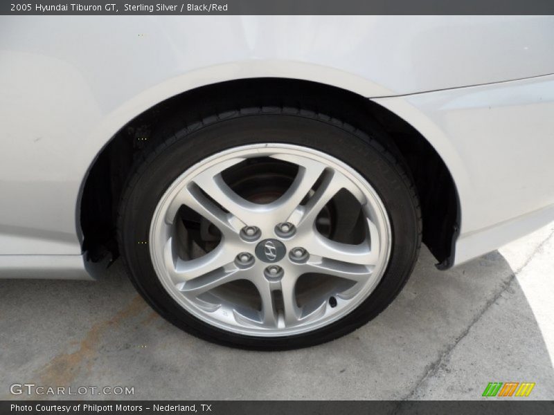 Sterling Silver / Black/Red 2005 Hyundai Tiburon GT