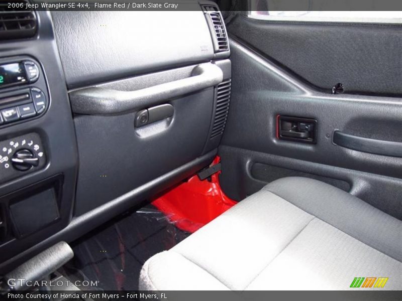 Flame Red / Dark Slate Gray 2006 Jeep Wrangler SE 4x4