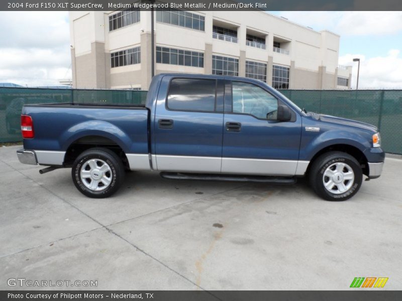 Medium Wedgewood Blue Metallic / Medium/Dark Flint 2004 Ford F150 XLT SuperCrew