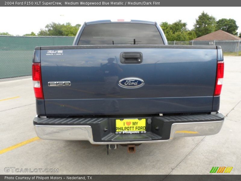 Medium Wedgewood Blue Metallic / Medium/Dark Flint 2004 Ford F150 XLT SuperCrew