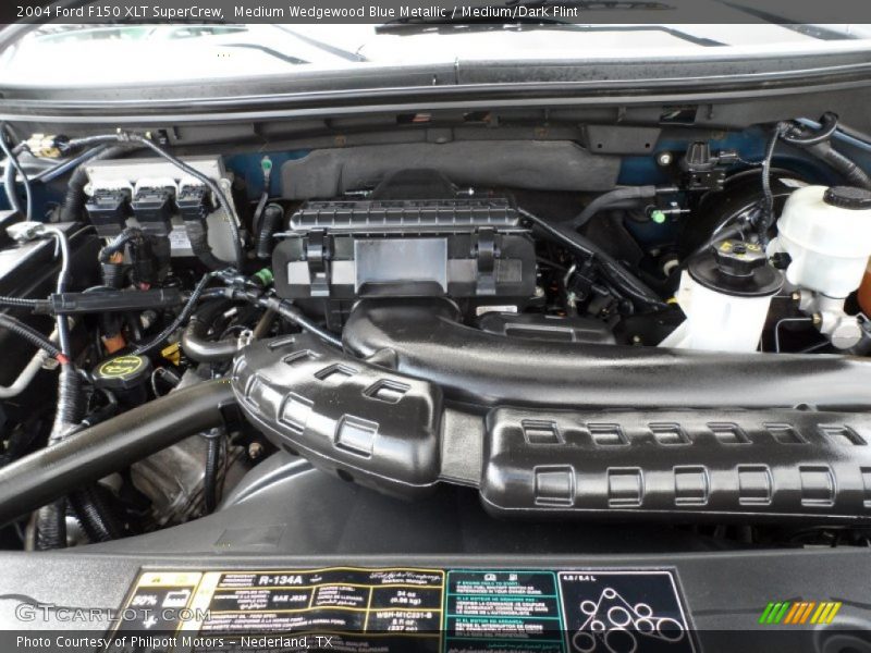 Medium Wedgewood Blue Metallic / Medium/Dark Flint 2004 Ford F150 XLT SuperCrew