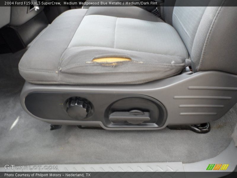 Medium Wedgewood Blue Metallic / Medium/Dark Flint 2004 Ford F150 XLT SuperCrew