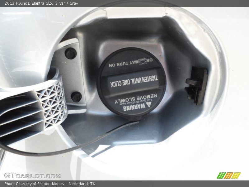 Silver / Gray 2013 Hyundai Elantra GLS