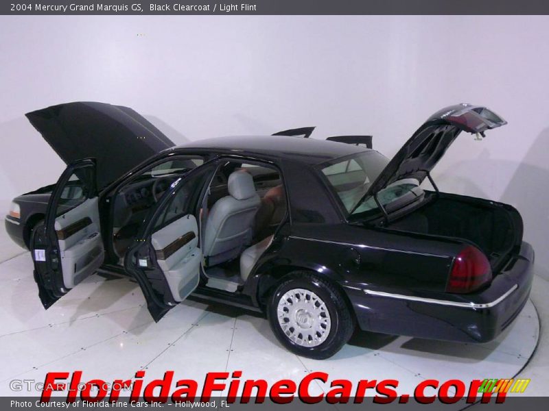 Black Clearcoat / Light Flint 2004 Mercury Grand Marquis GS