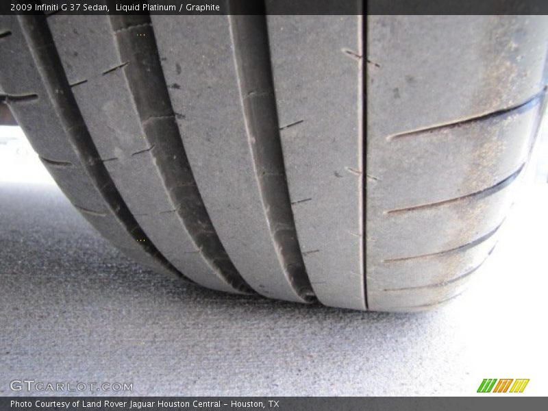 Liquid Platinum / Graphite 2009 Infiniti G 37 Sedan
