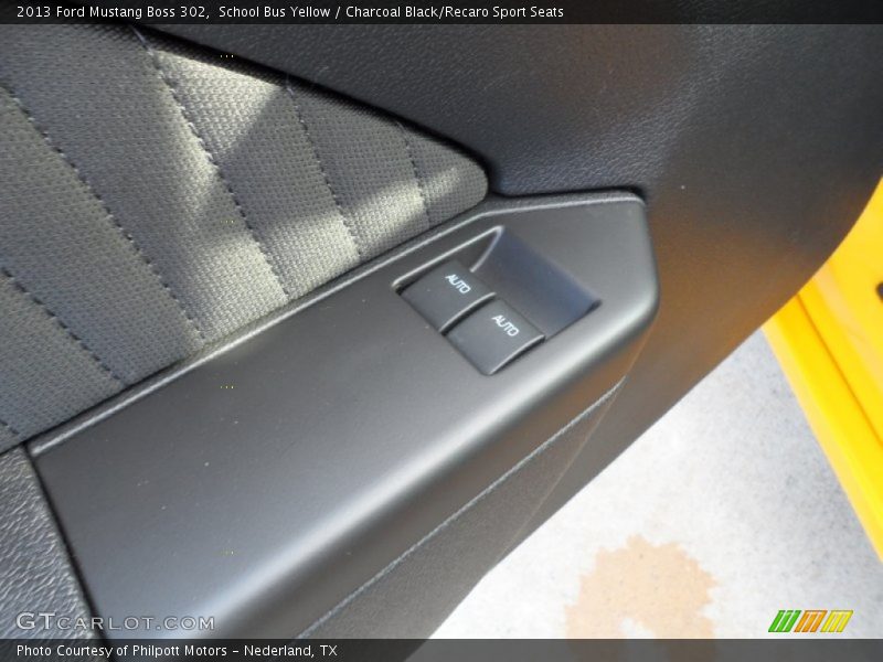 Controls of 2013 Mustang Boss 302