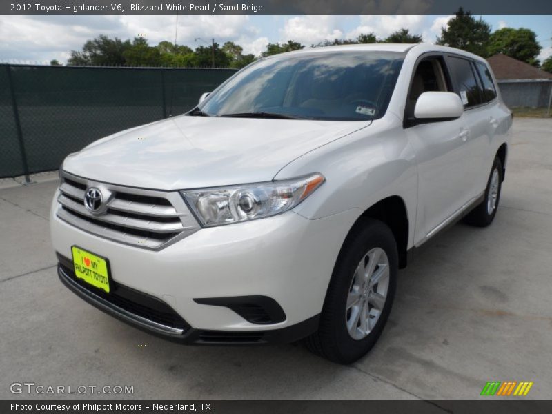 Blizzard White Pearl / Sand Beige 2012 Toyota Highlander V6