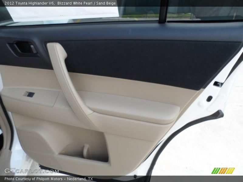 Blizzard White Pearl / Sand Beige 2012 Toyota Highlander V6