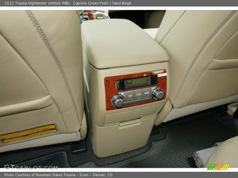 Cypress Green Pearl / Sand Beige 2012 Toyota Highlander Limited 4WD
