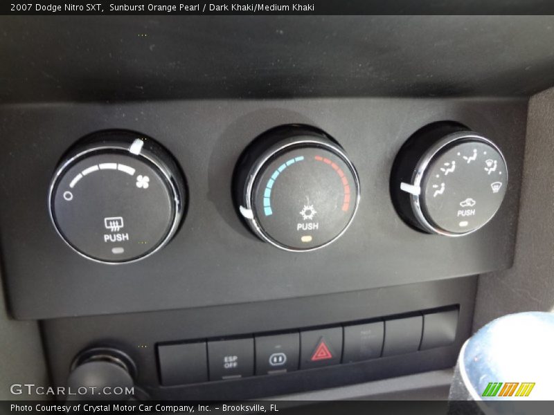 Sunburst Orange Pearl / Dark Khaki/Medium Khaki 2007 Dodge Nitro SXT