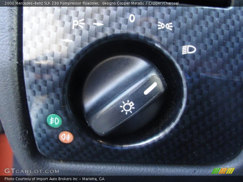 Controls of 2000 SLK 230 Kompressor Roadster